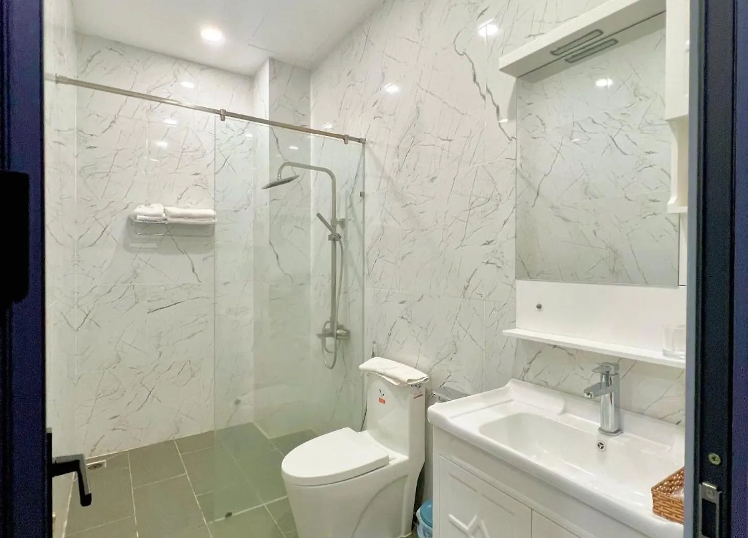 Khach San Che Yen Nha Trang Hotel