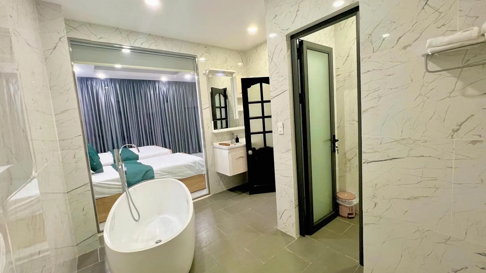 Khach San Che Yen Nha Trang Hotel 3*,  Vietnam